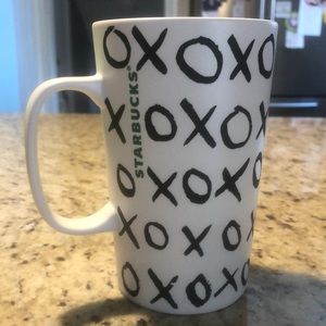 2015 Starbucks xo tall mug